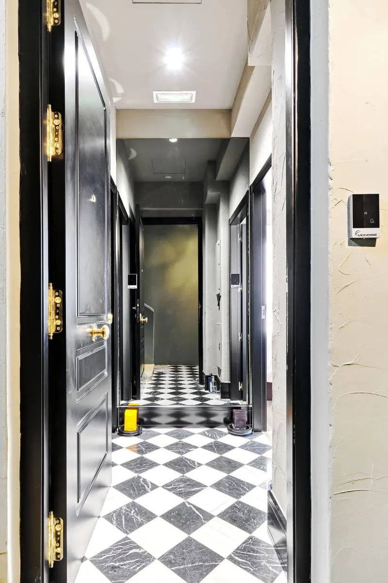 Edificio 1940 – Entrada a los apartamentos