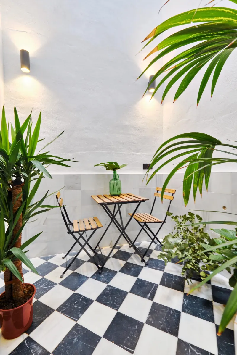 Apartamento 102 – Patio privado