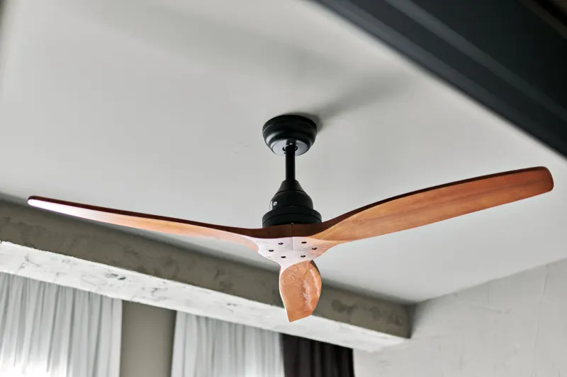 Apartamento 300 – Ventilador de techo