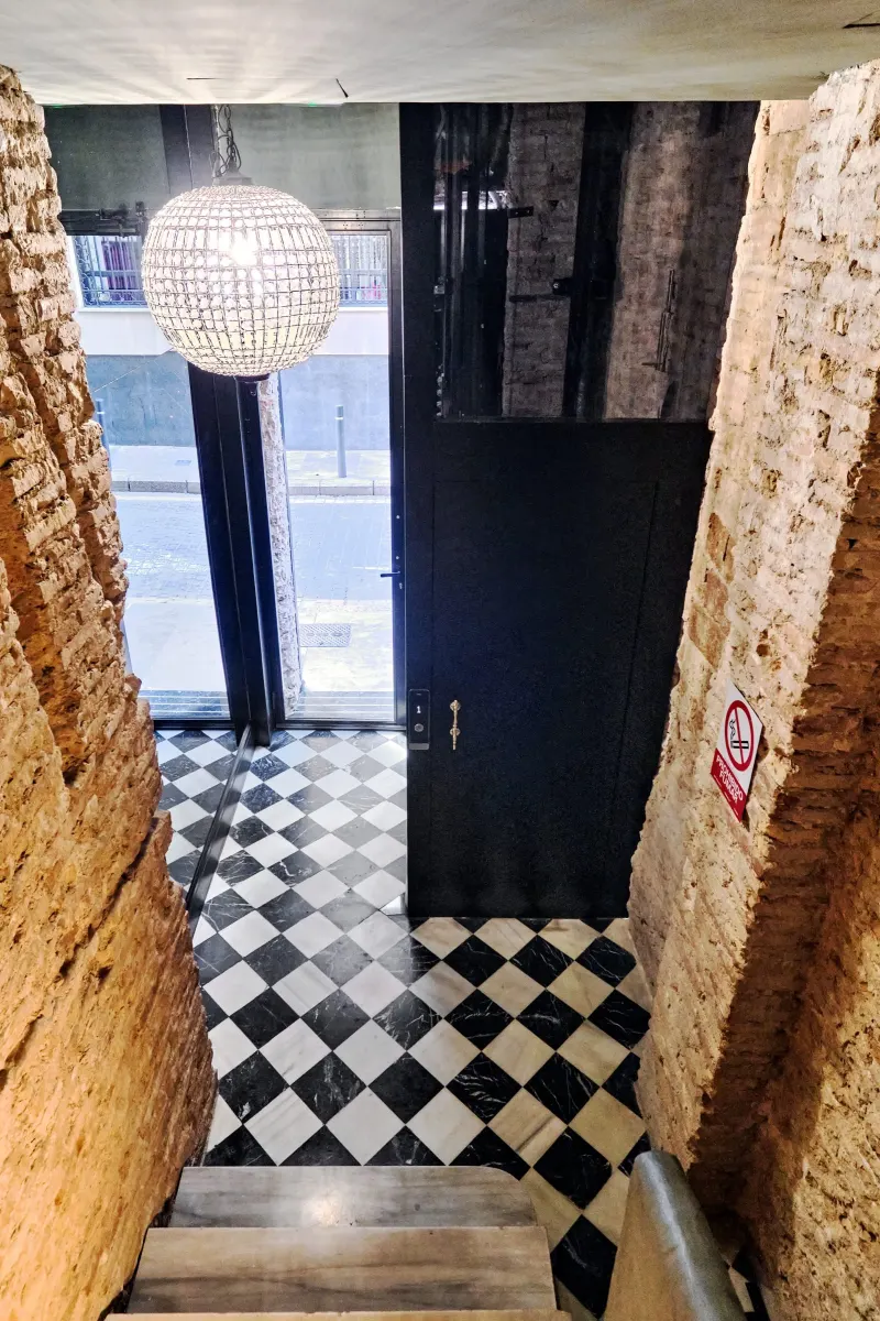 Edificio 1940 – Ascensor